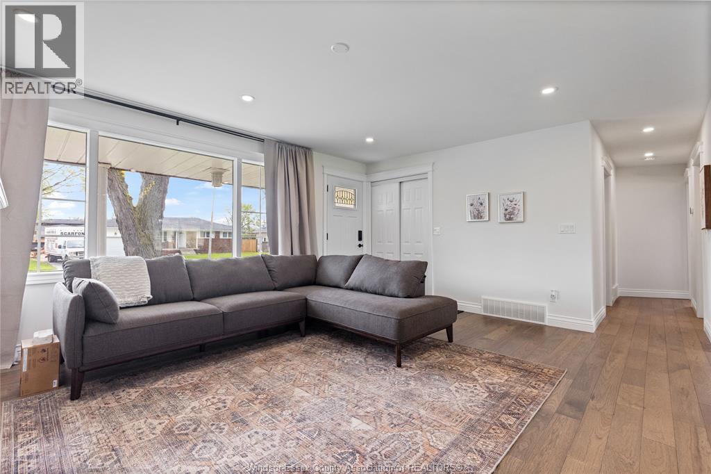 221 GRACE ROAD - 5