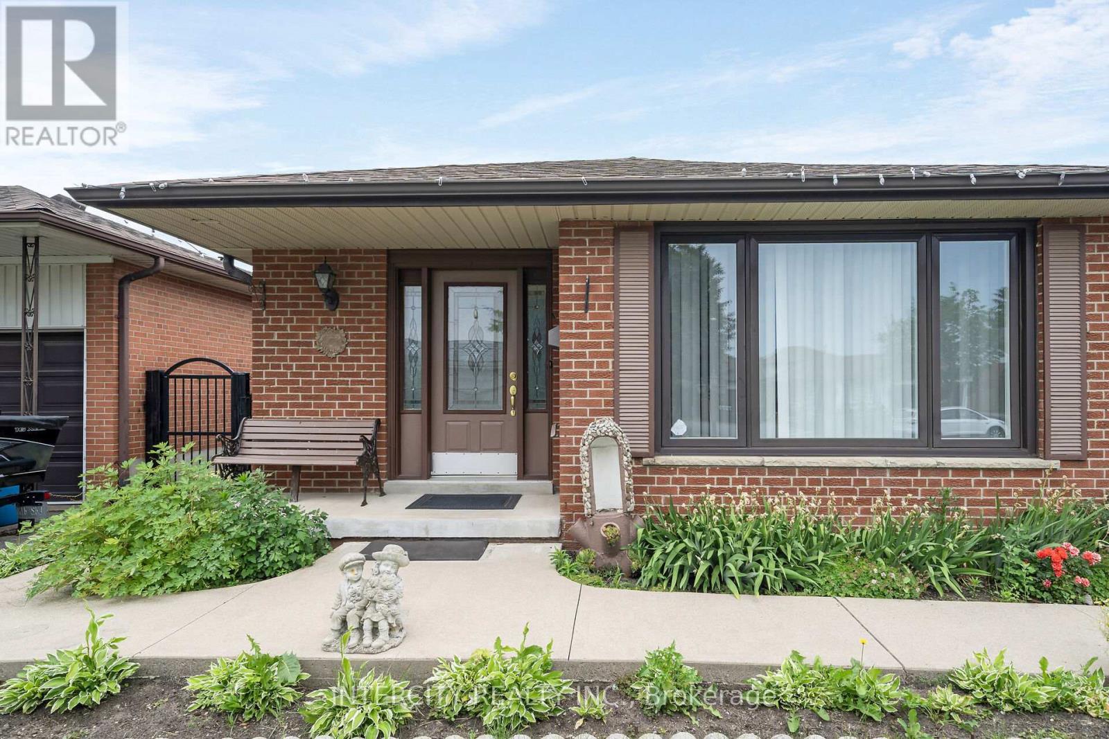 7279 VERNOR DRIVE - 3
