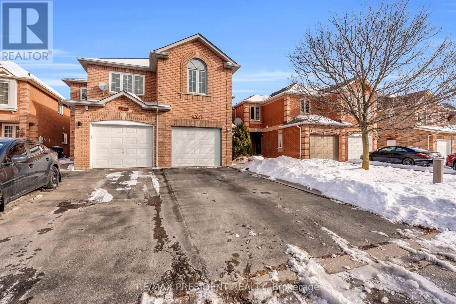 7031 GRAYDON COURT - 3