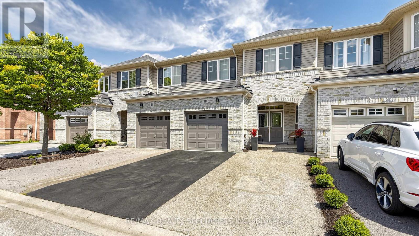 #10 3275 STALYBRIDGE DRIVE - 1