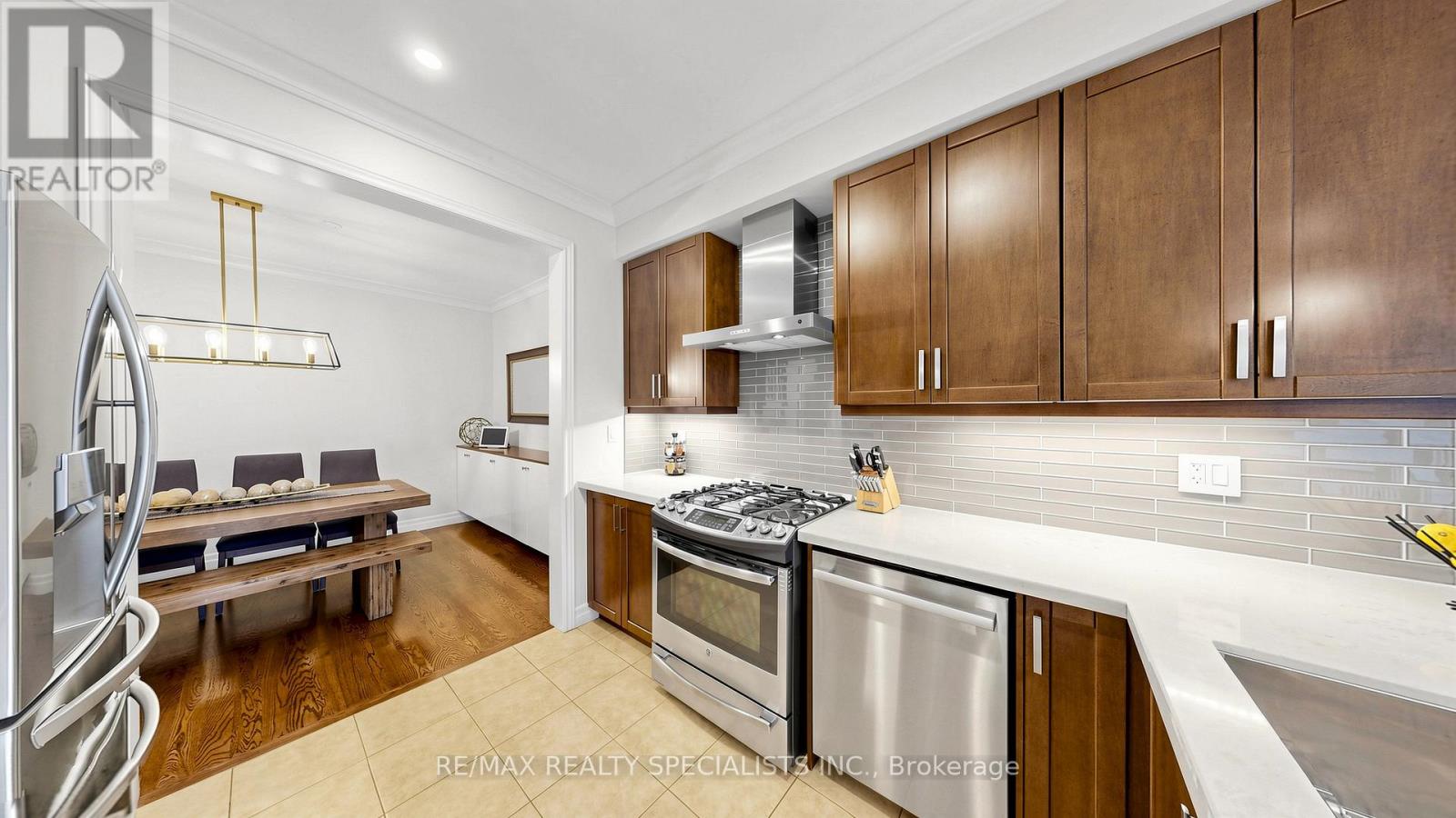 #10 3275 STALYBRIDGE DRIVE - 11