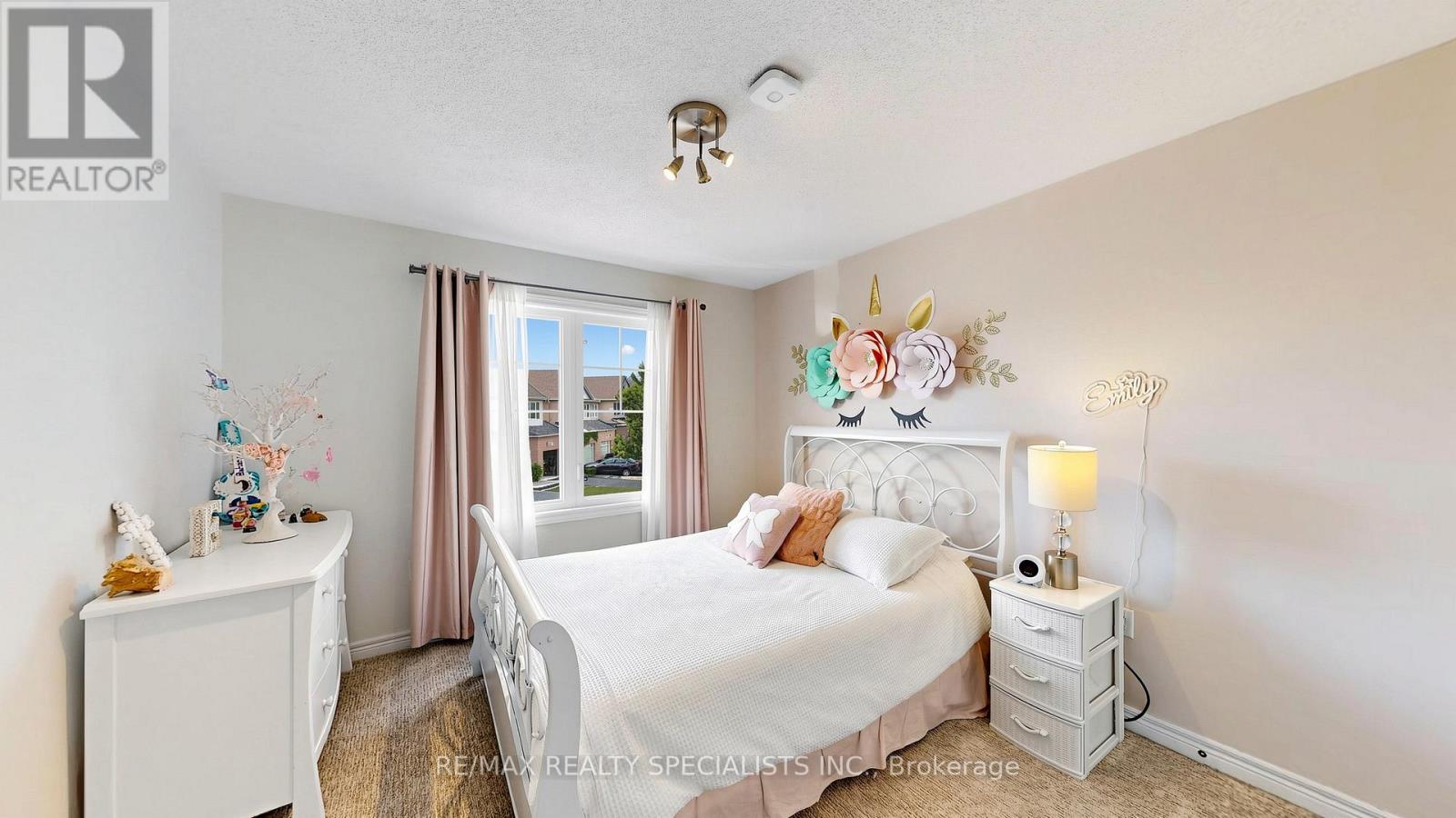 #10 3275 STALYBRIDGE DRIVE - 21