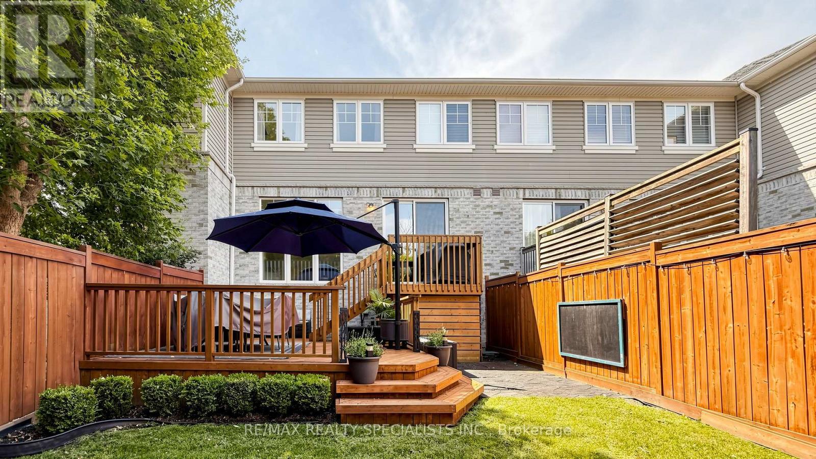 #10 3275 STALYBRIDGE DRIVE - 28