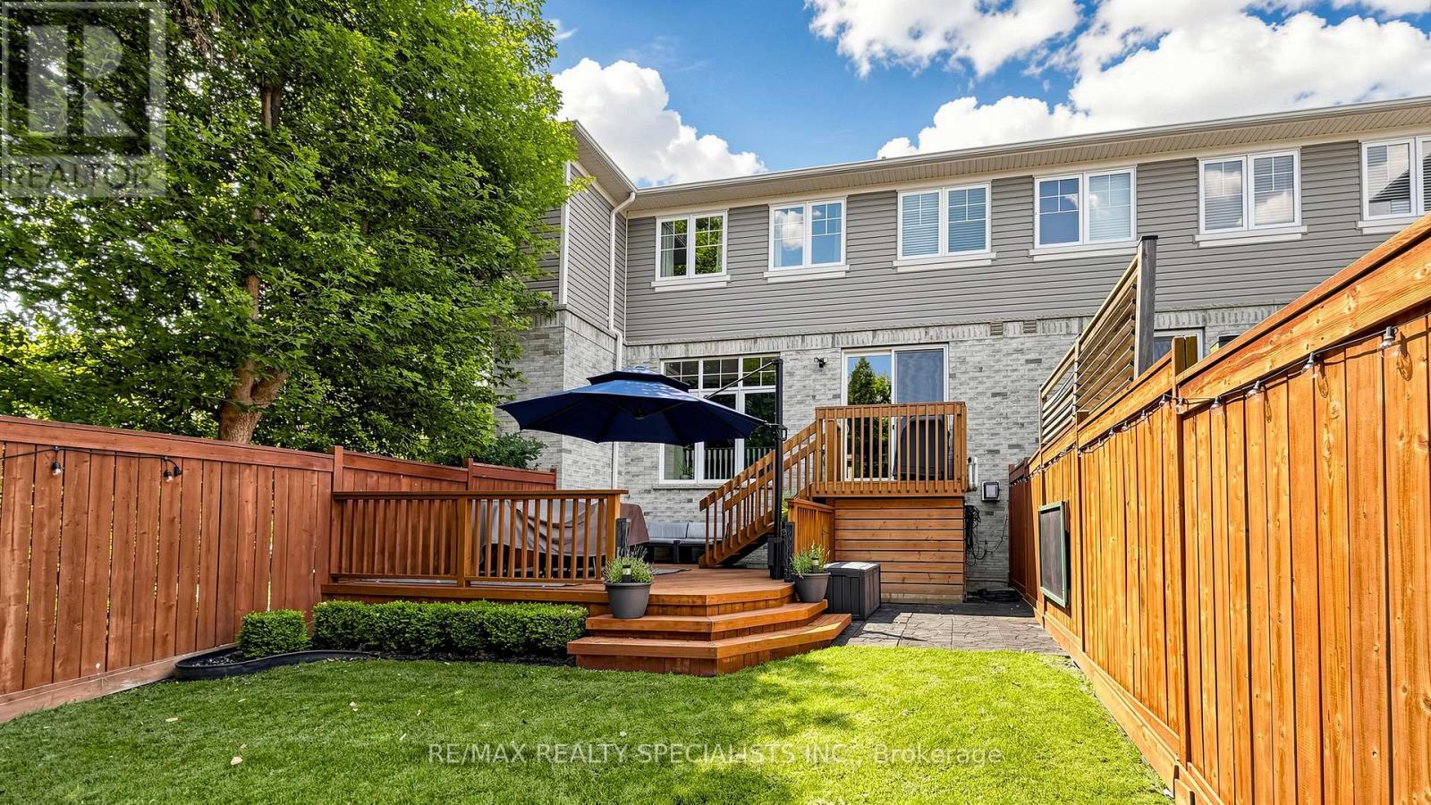 #10 3275 STALYBRIDGE DRIVE - 29