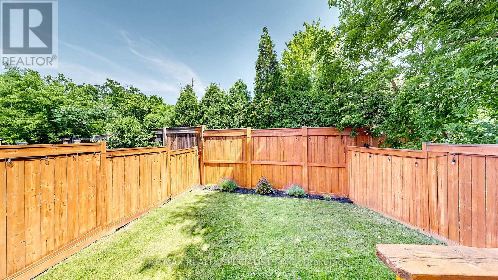 #10 3275 STALYBRIDGE DRIVE - 31