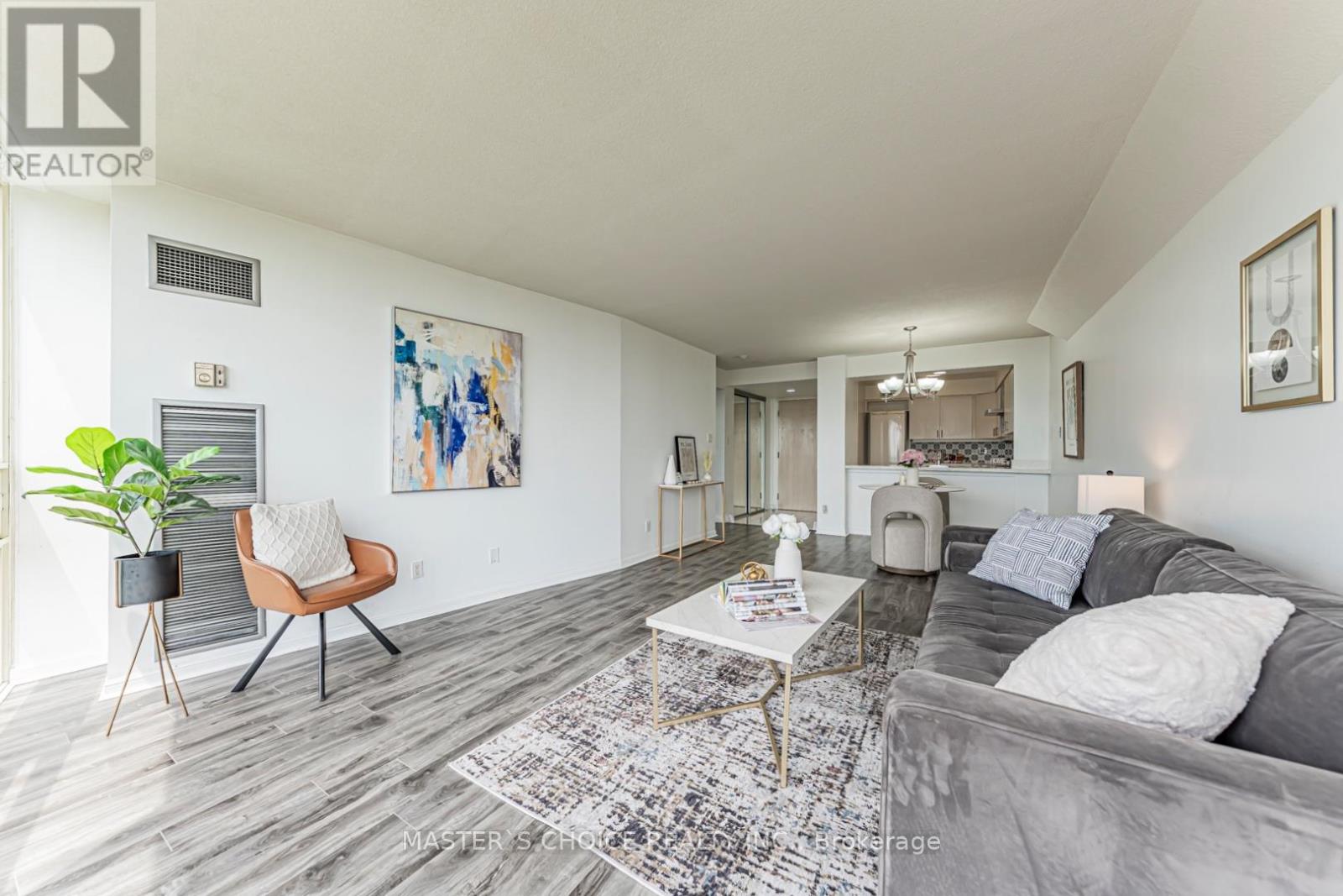 #1110 50 EGLINTON AVENUE W - 18