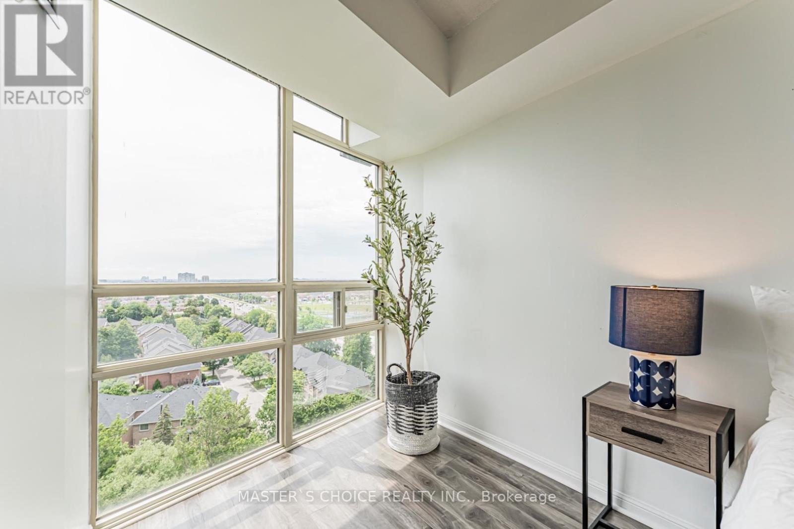 #1110 50 EGLINTON AVENUE W - 24