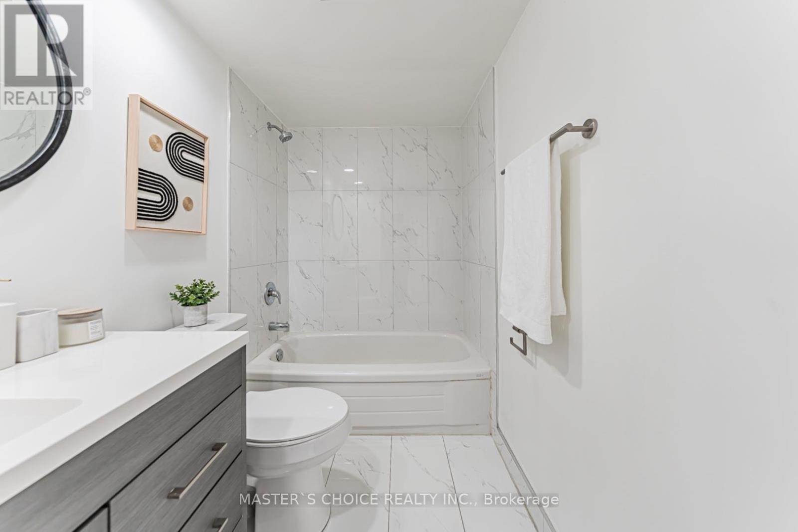 #1110 50 EGLINTON AVENUE W - 26