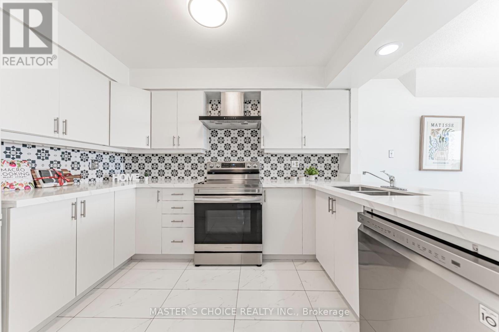 #1110 50 EGLINTON AVENUE W - 4