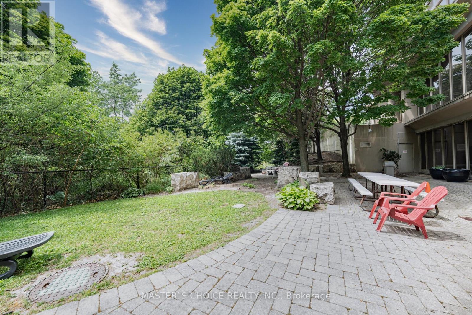 #1110 50 EGLINTON AVENUE W - 42