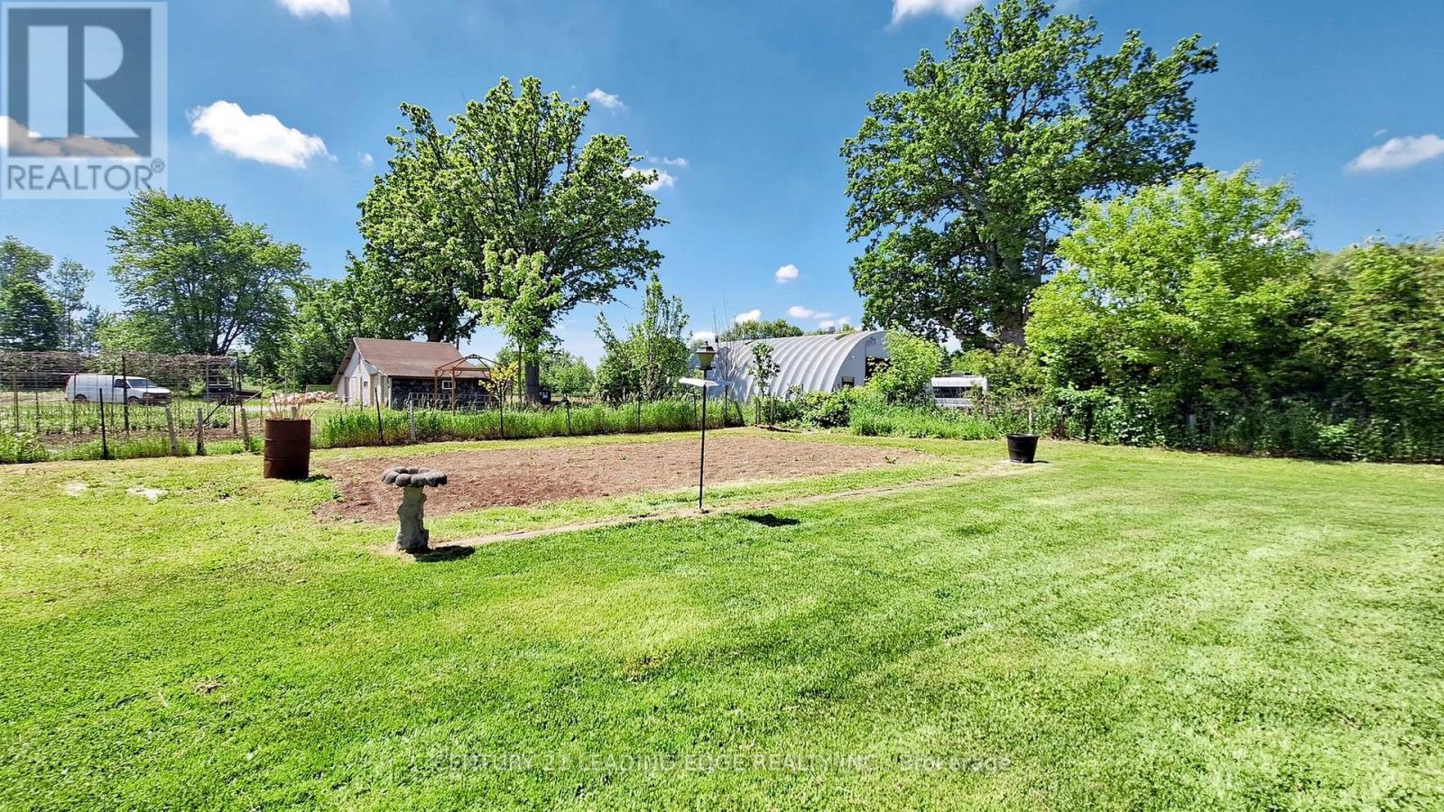 4239 19TH AVENUE - 30
