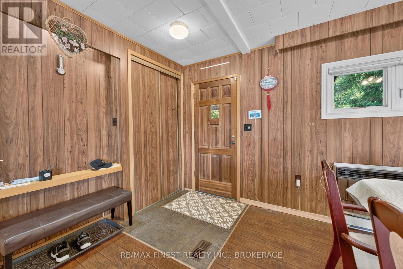 1067 ISLAND VIEW LANE E - 6