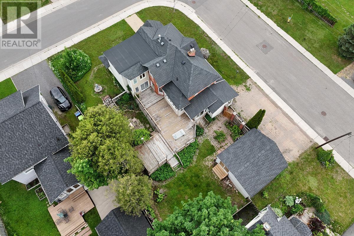 124 Upton RD - 18