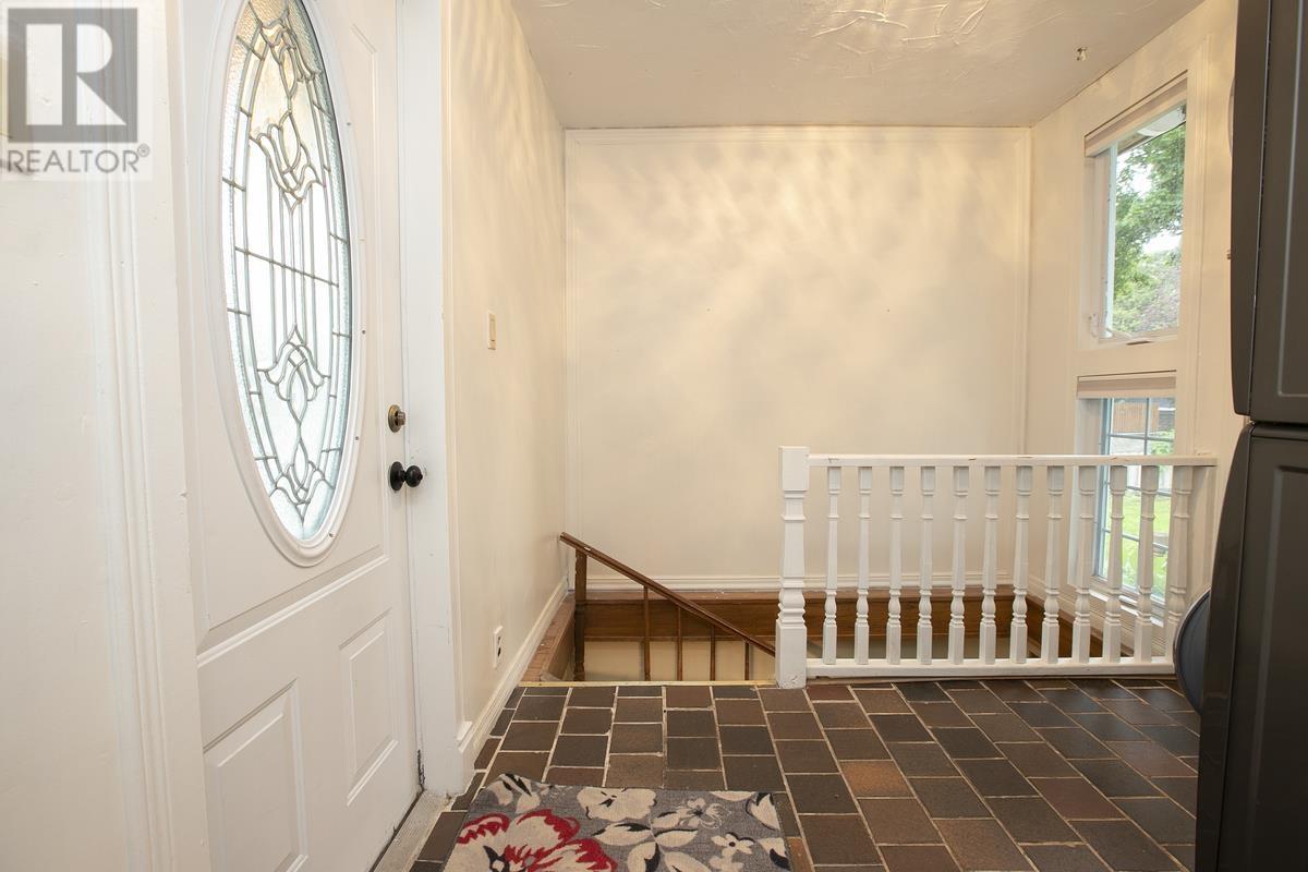 124 Upton RD - 45