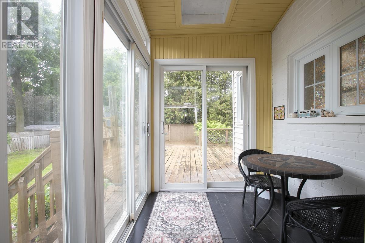 124 Upton RD - 47