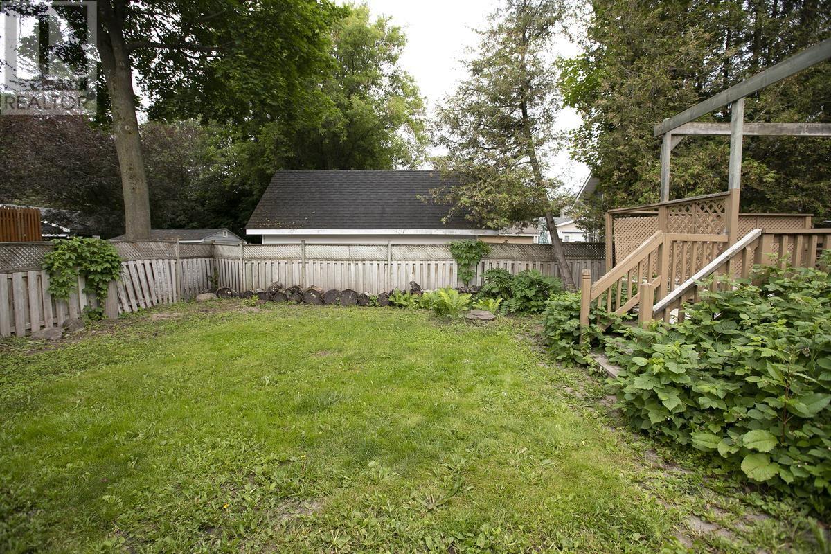 124 Upton RD - 6