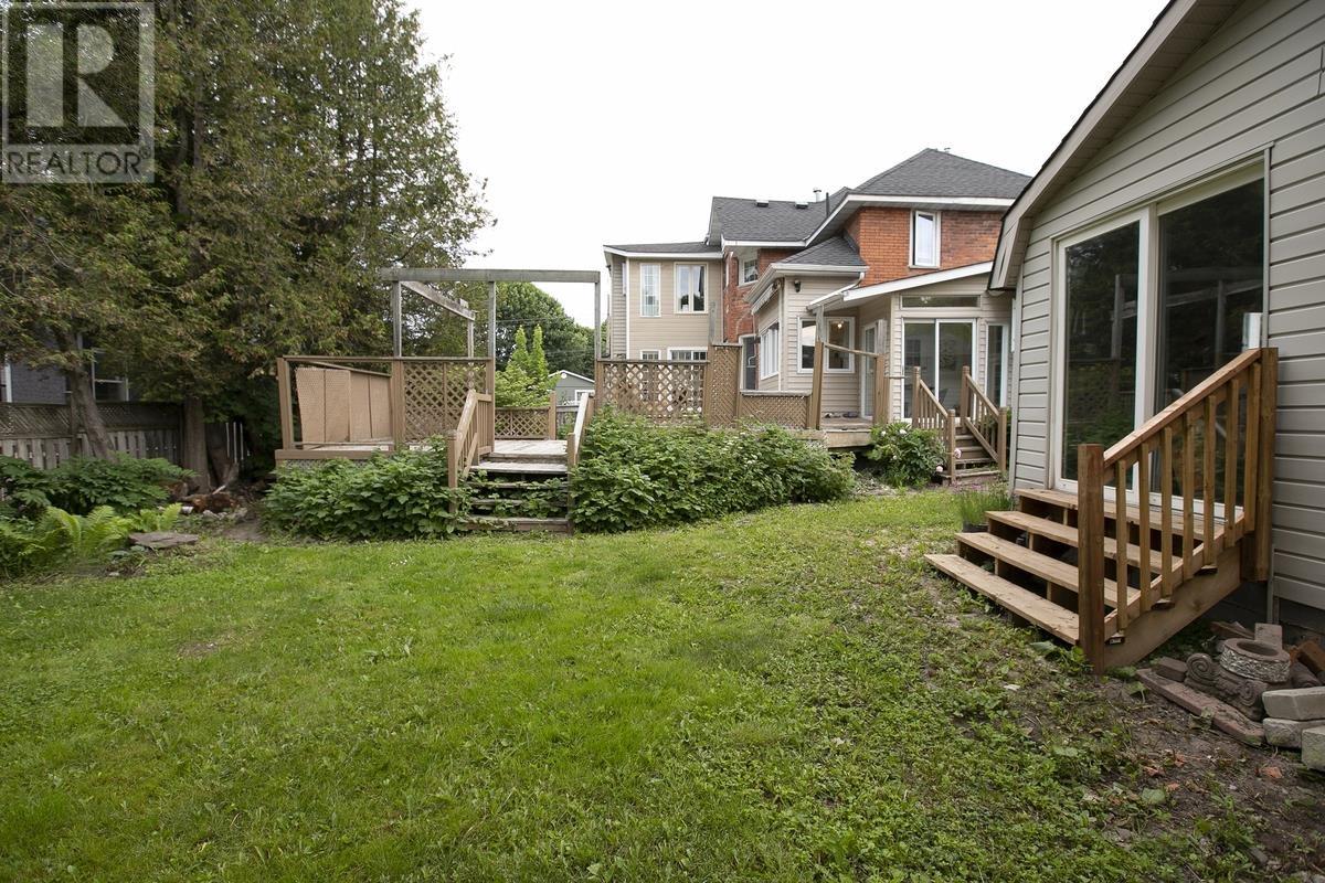 124 Upton RD - 7