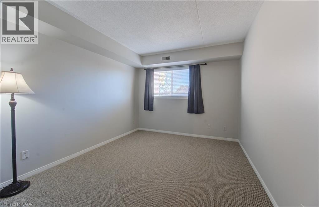 #27 3085 KINGSWAY Drive - 18