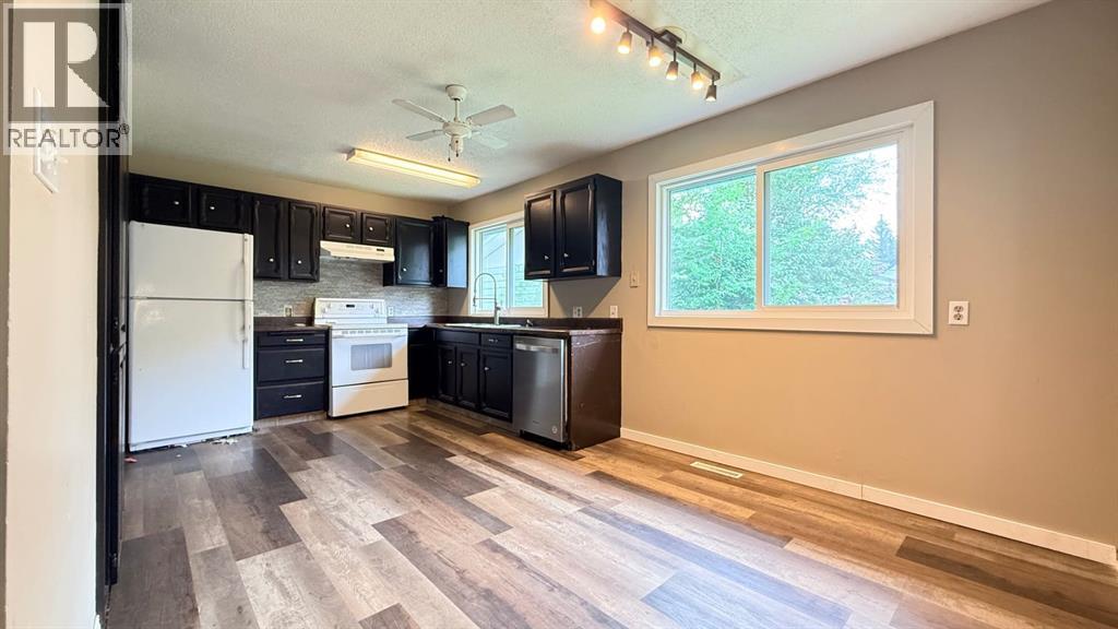 511 Main Street - 10