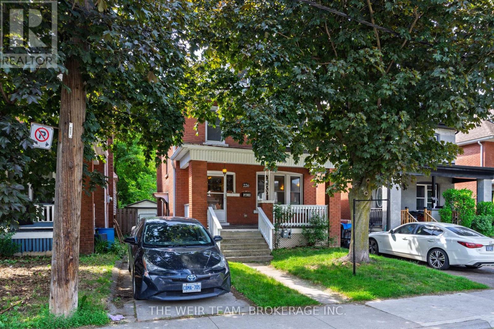 226 OTTAWA STREET S - 2
