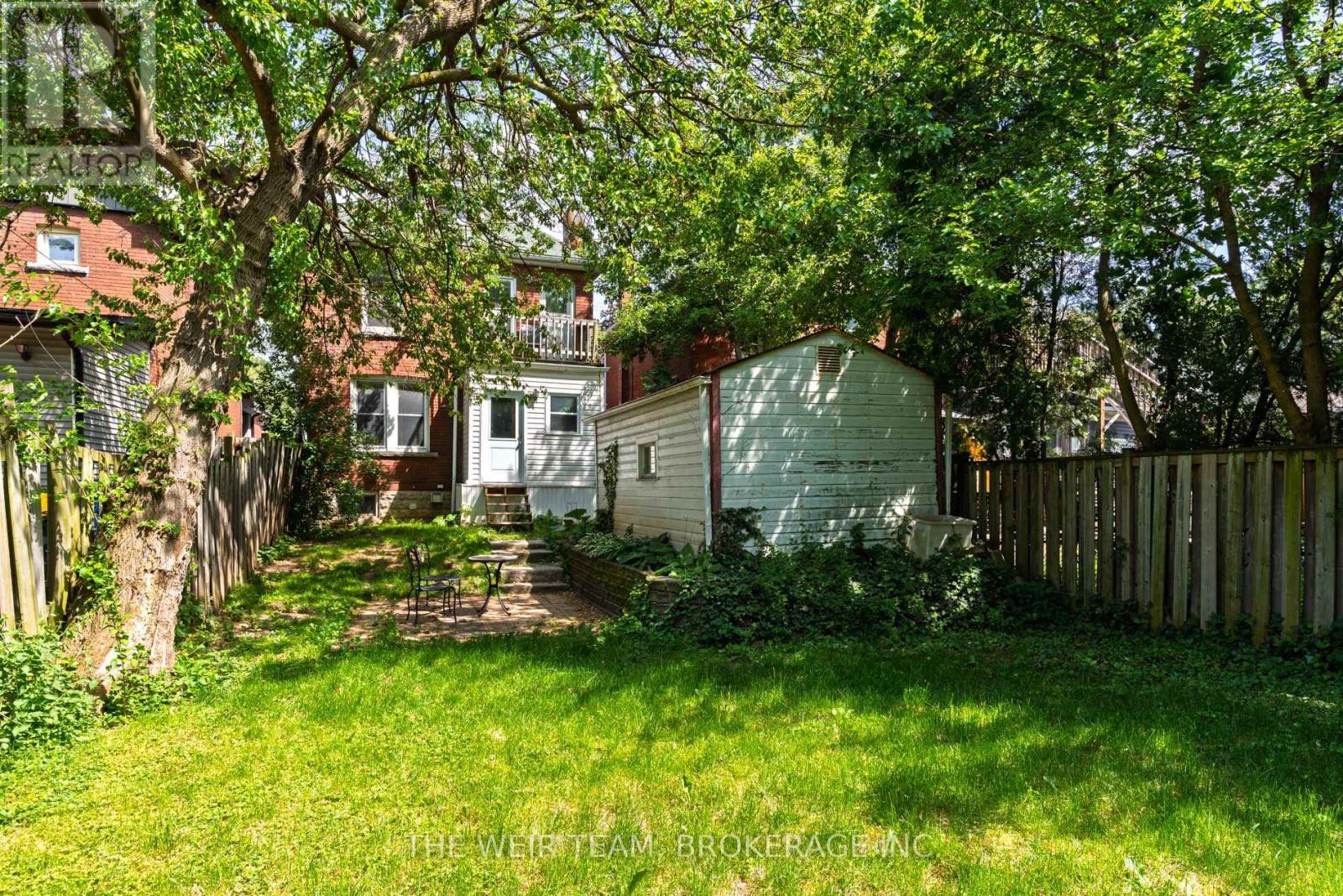 226 OTTAWA STREET S - 36