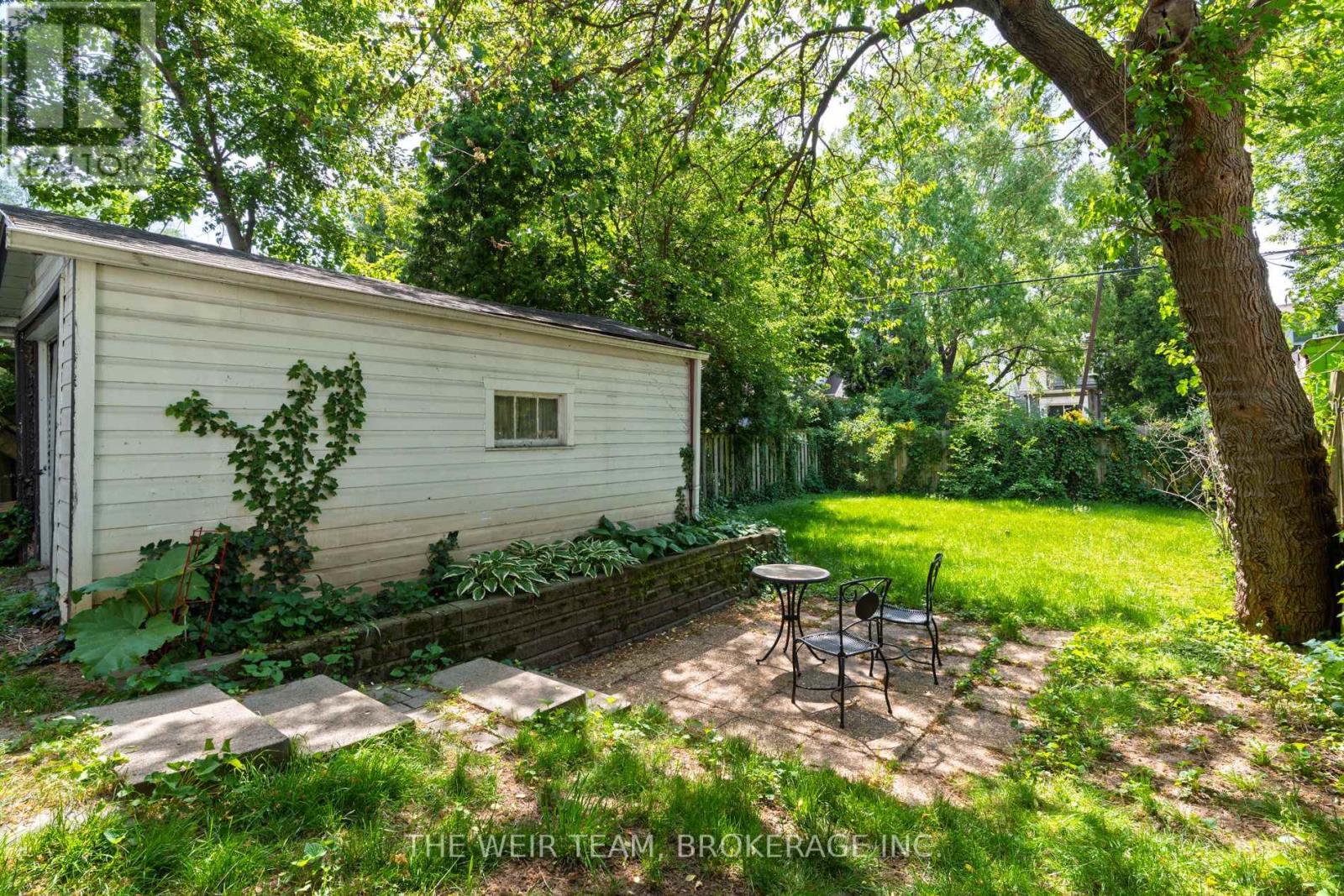 226 OTTAWA STREET S - 39
