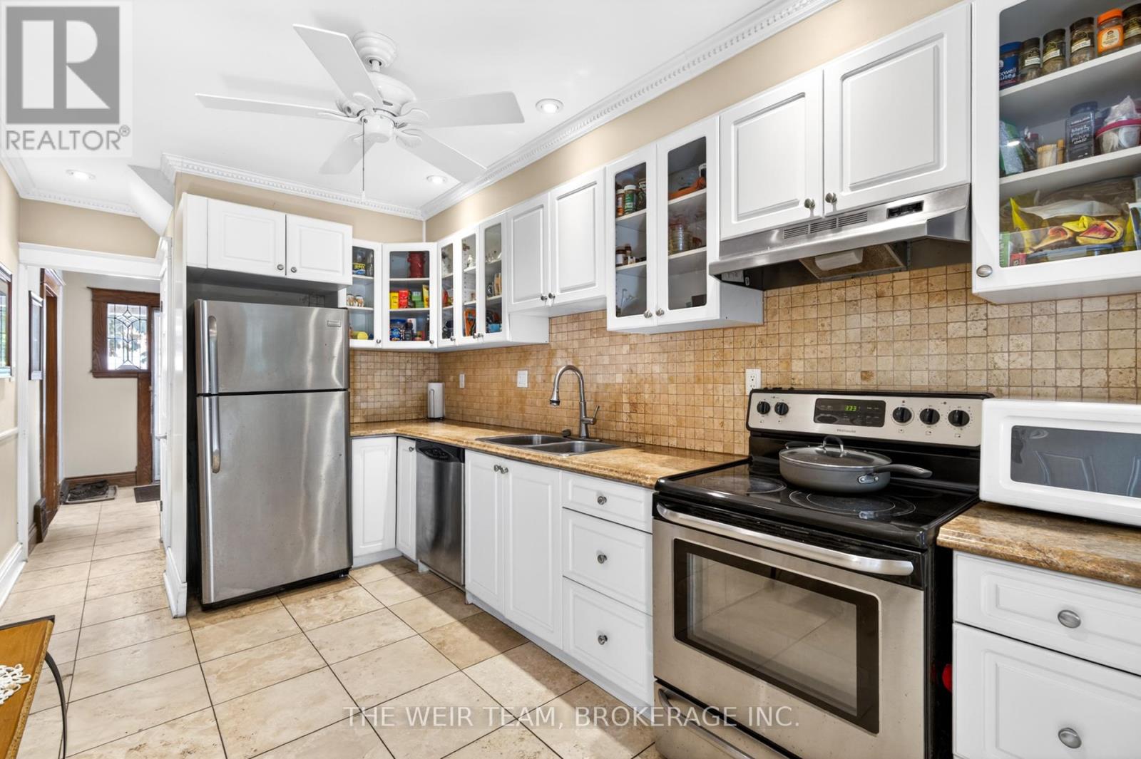 226 OTTAWA STREET S - 8