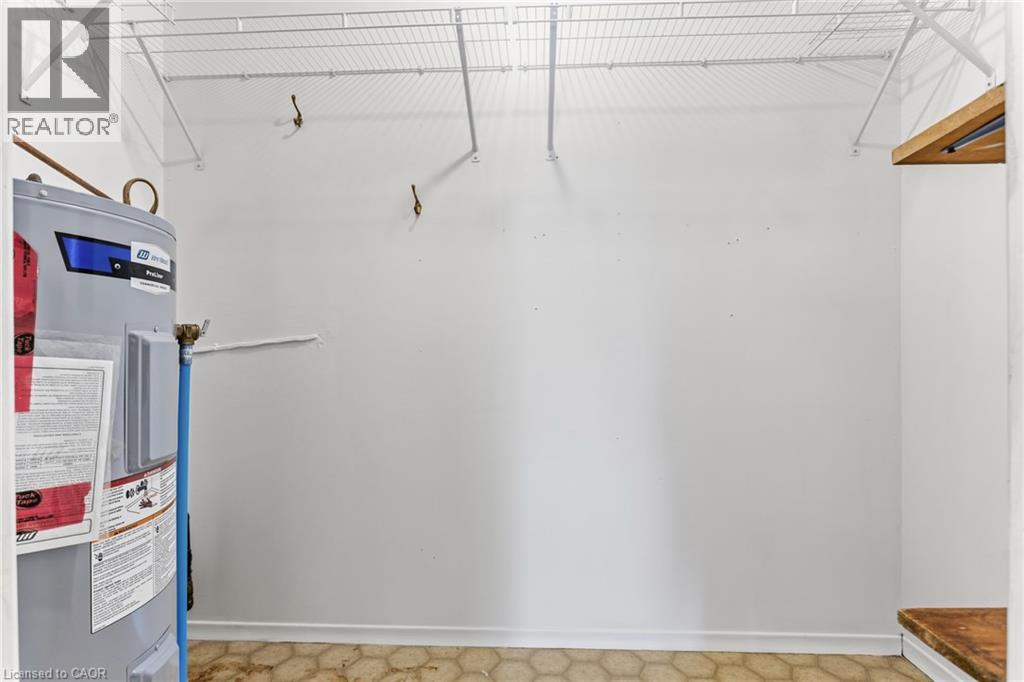 #211 4209 HIXON Street - 22