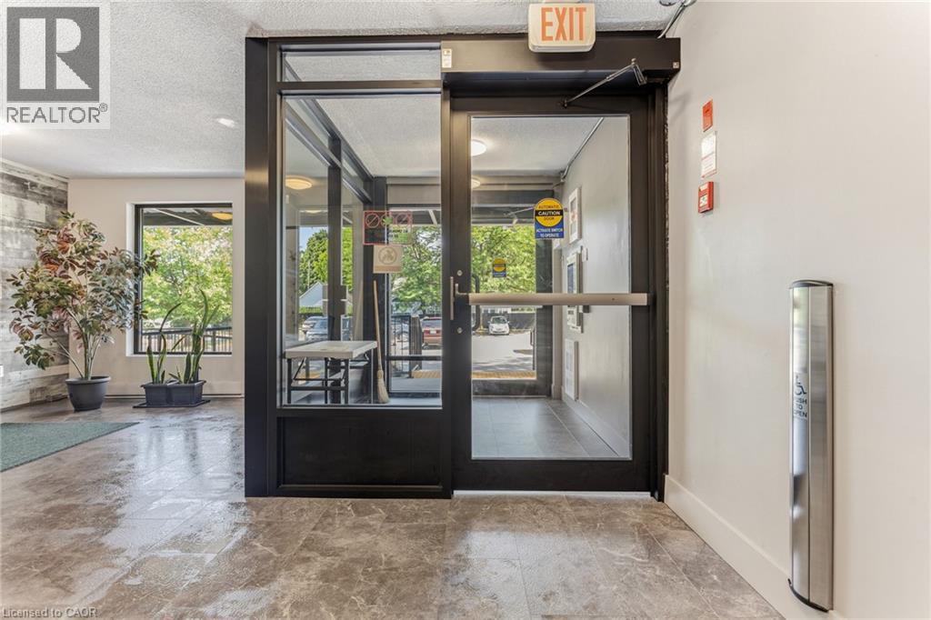 #211 4209 HIXON Street - 5
