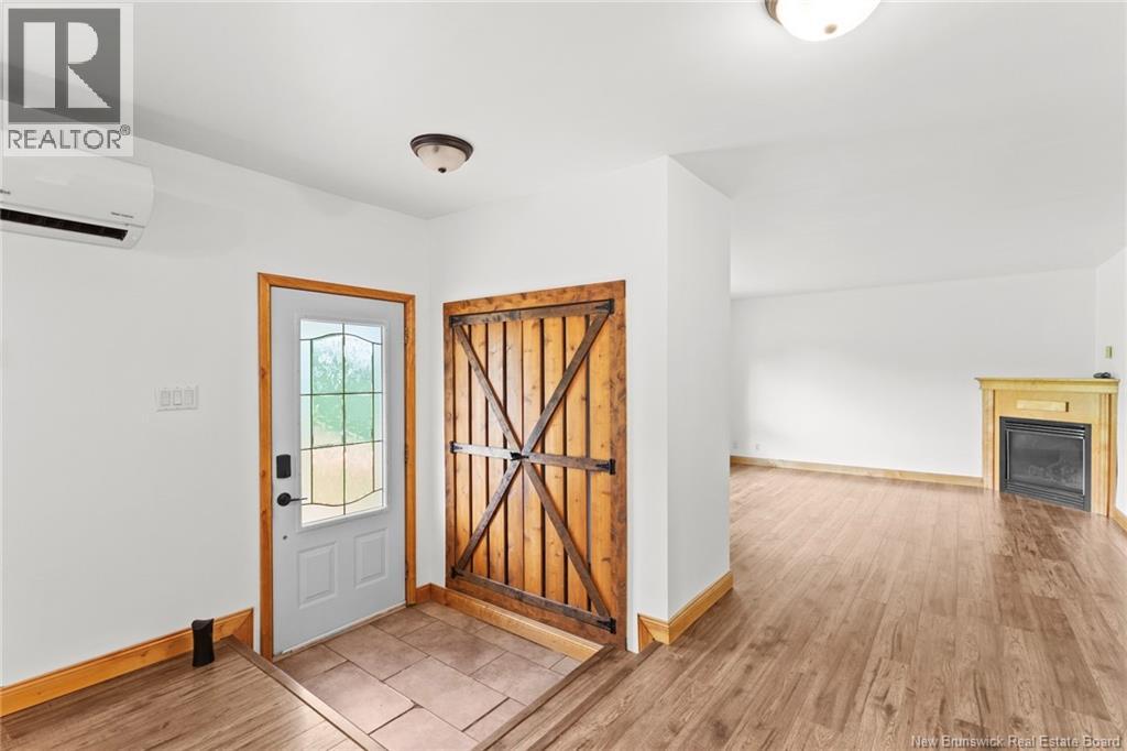 469 Upton St - 5