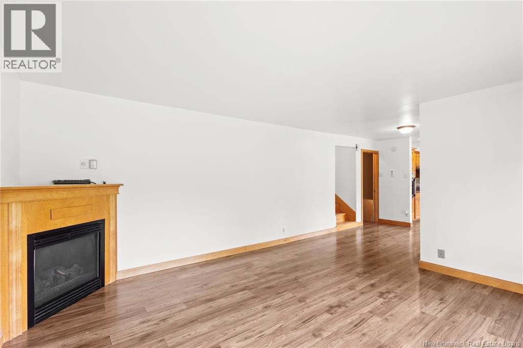469 Upton St - 13