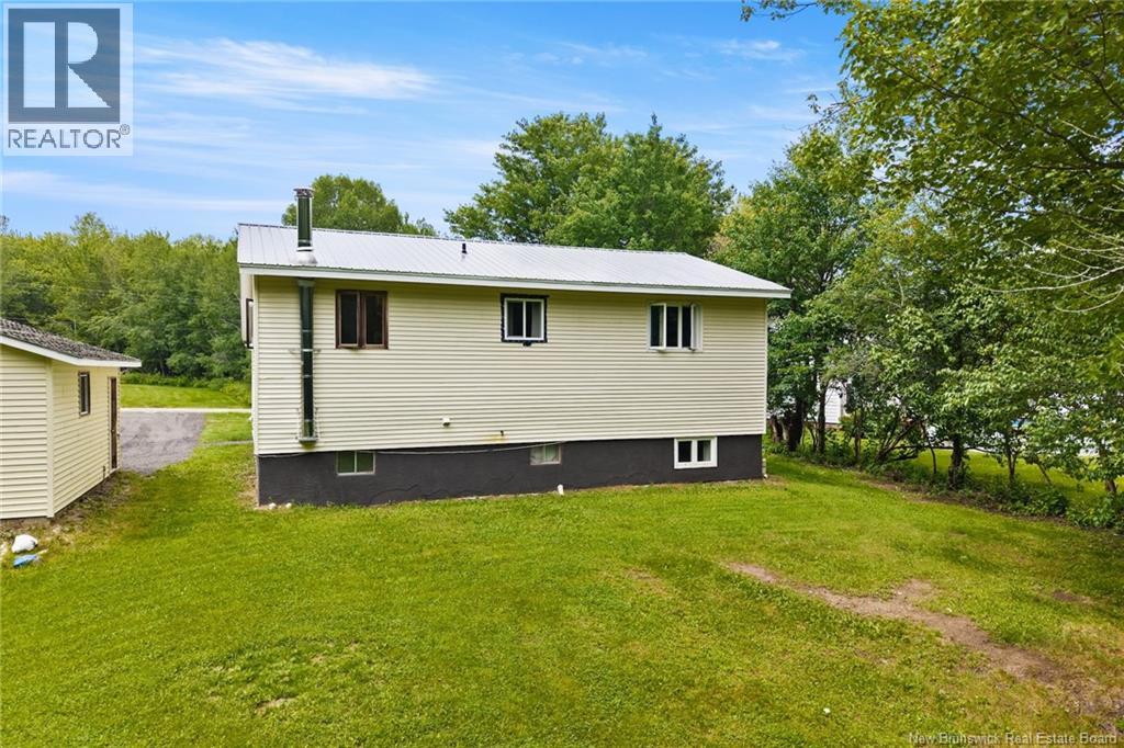 469 Upton St - 42