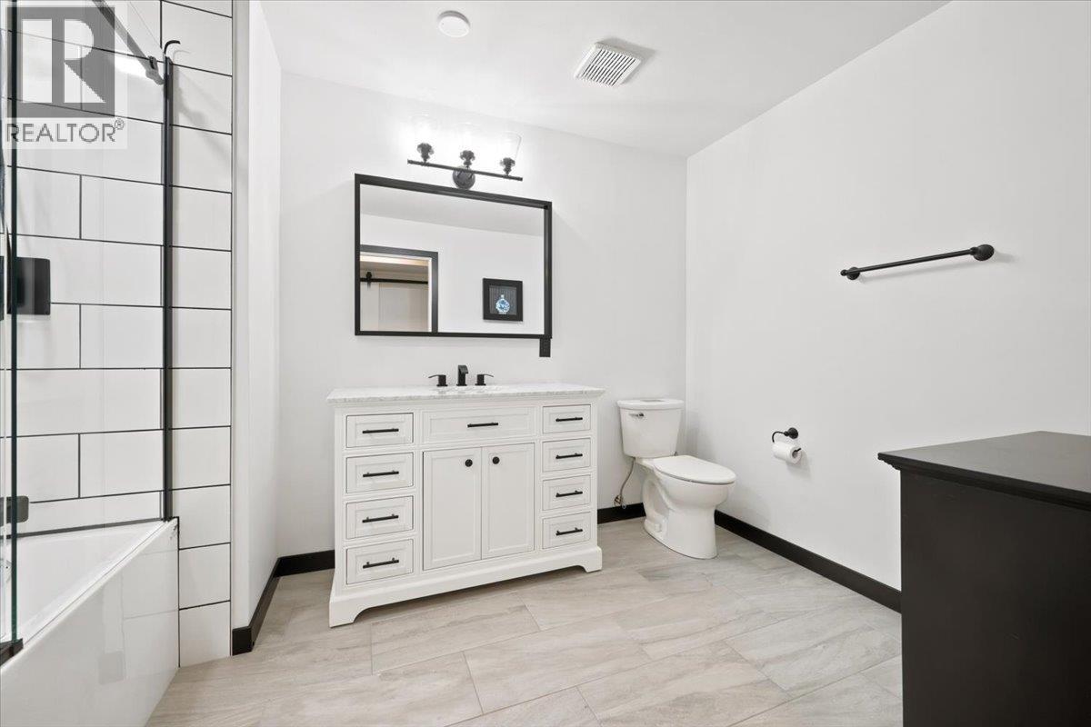400 Inkster Road - 22