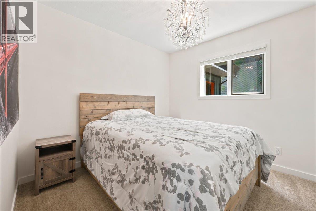 400 Inkster Road - 34