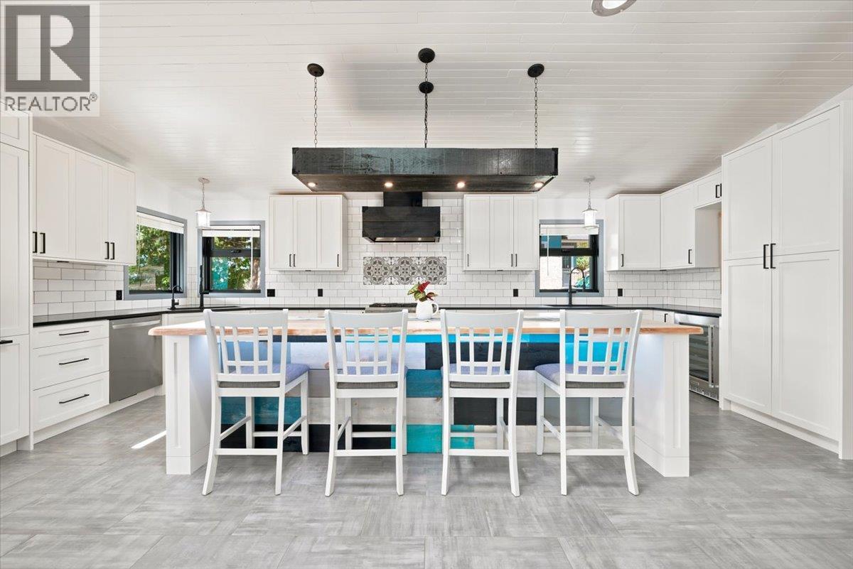 400 Inkster Road - 12