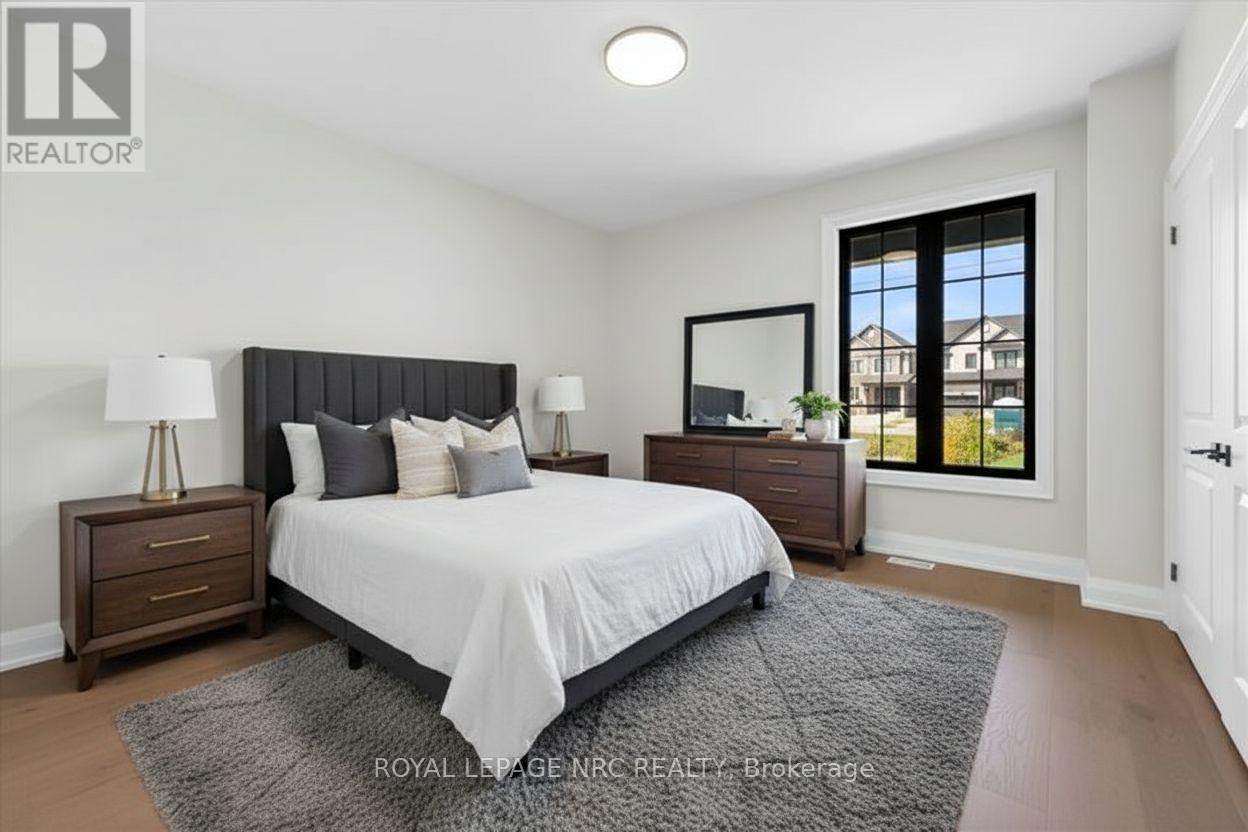 207 FORKS ROAD - 12