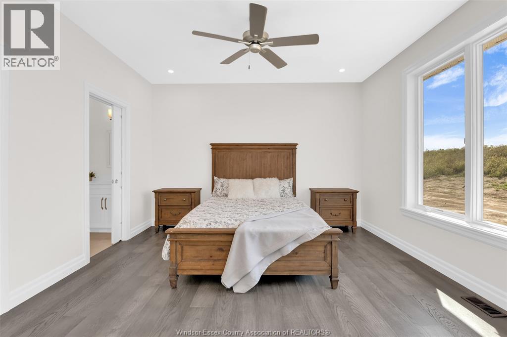 302 BLAKE AVENUE - 17