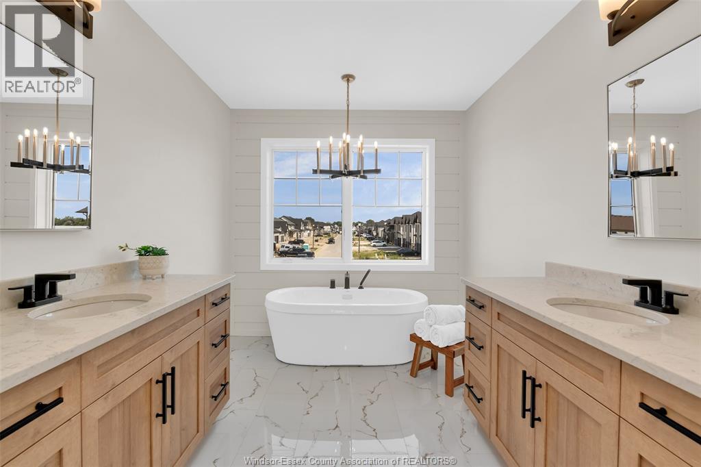 300 BLAKE AVENUE - 26