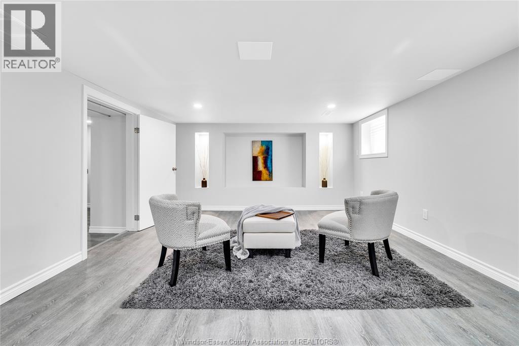 1209 CURRY AVENUE - 26