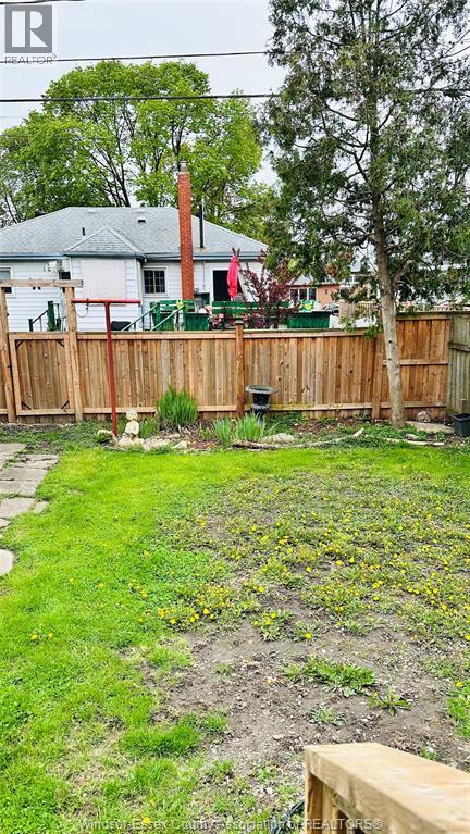 3519 TECUMSEH ROAD West - 46