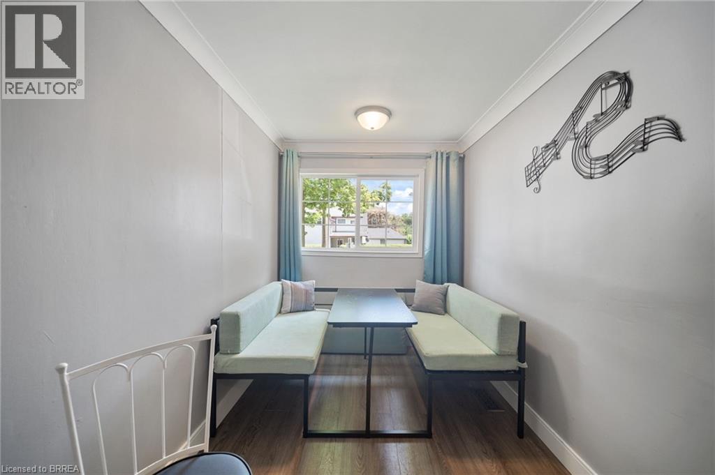 76 WILLIAM Street - 36