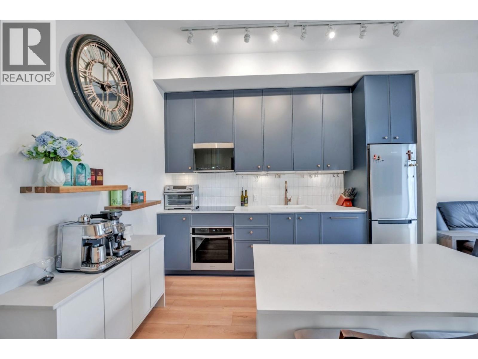 2 Bed, 2 Bath Apartment for Sale in Coquitlam – 404 718 EDGAR AVENUE, Coquitlam – MLS# R3141796 - Image 2