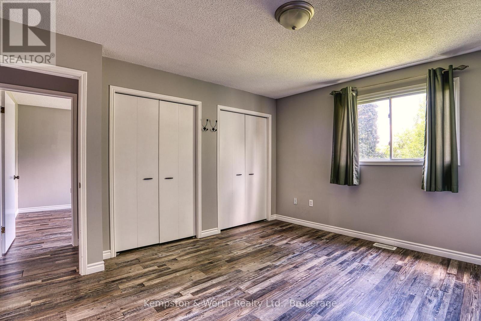 718 EDGAR STREET W - 24