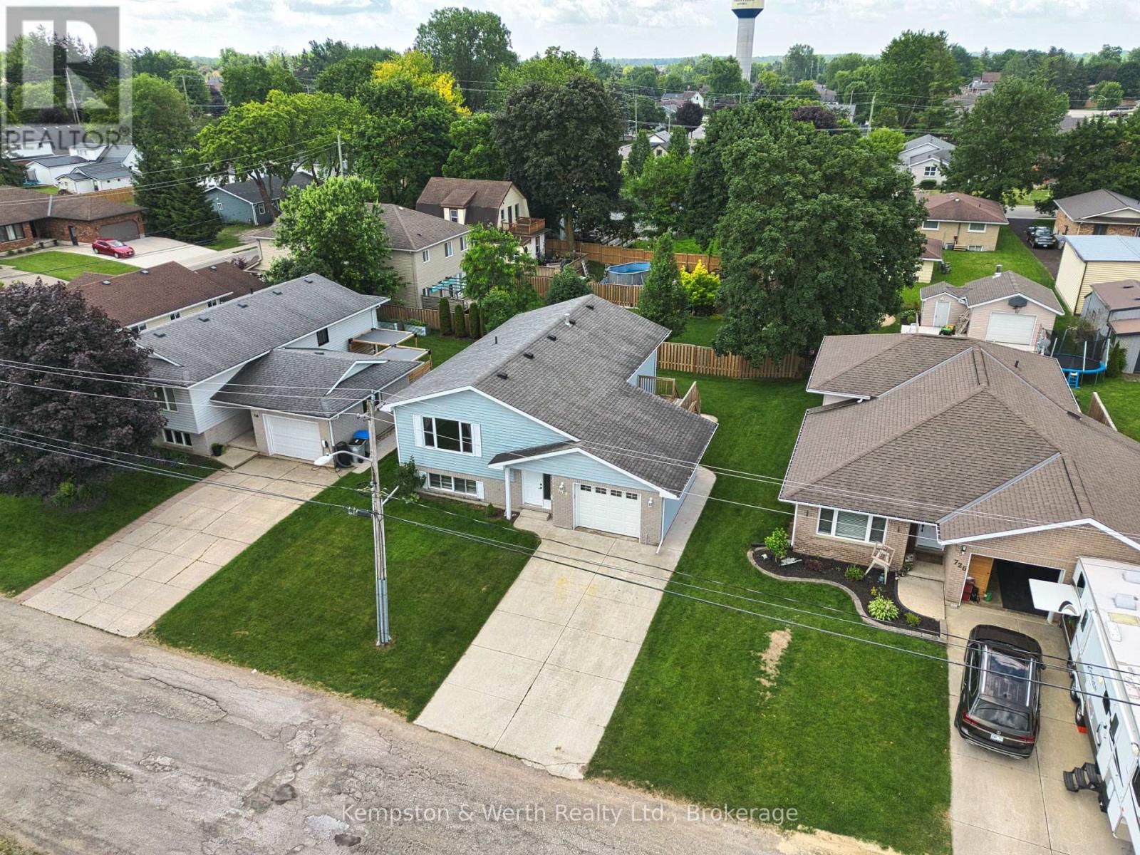 718 EDGAR STREET W - 41