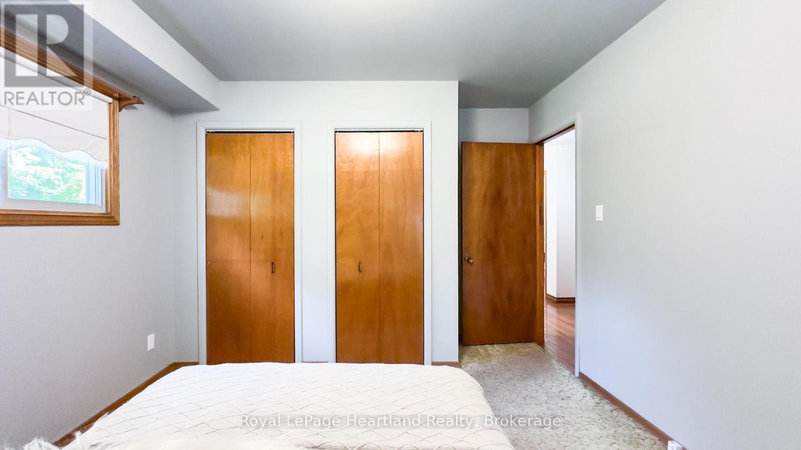 10 BISSETT COURT - 32