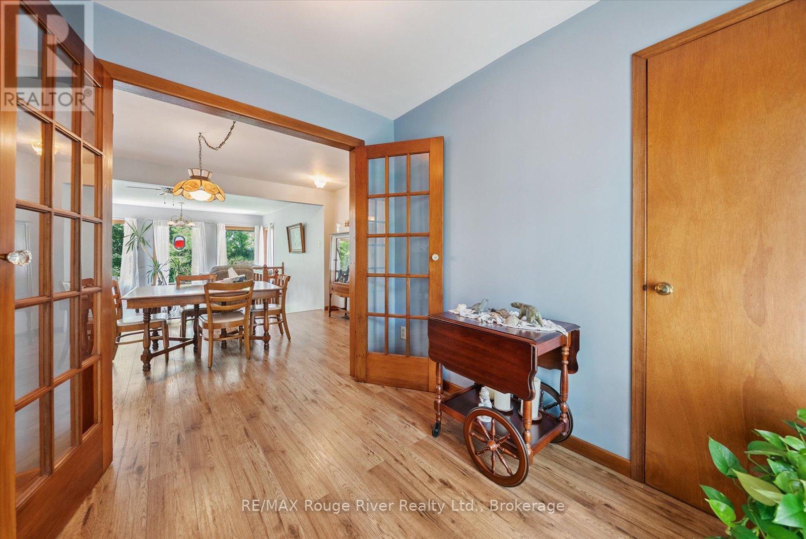 739 MARBLE POINT ROAD - 10