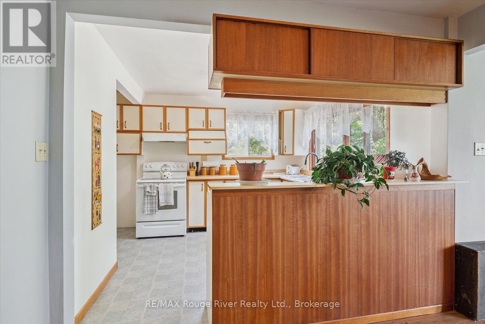 739 MARBLE POINT ROAD - 7