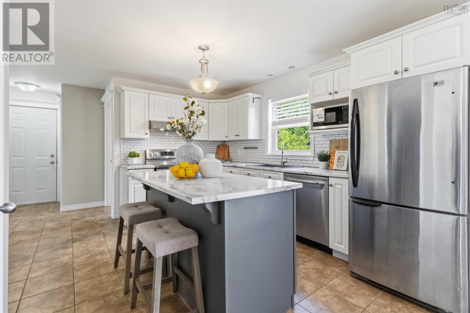 109 North Green Road - 11