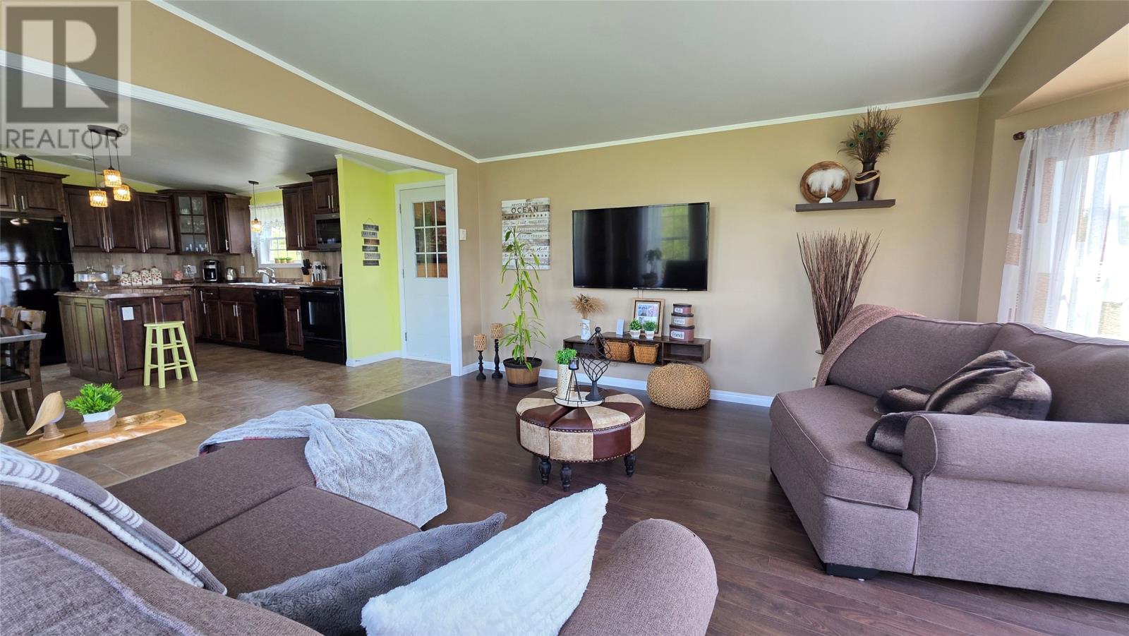285 Bayview Street - Image 14
