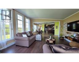 285 Bayview Street thumbnail 15